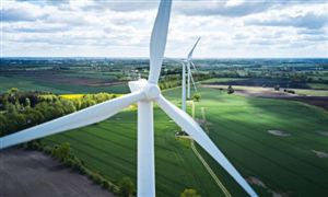 國(guó)家能源集團(tuán)風(fēng)電裝機(jī)量保持世界第一 我國(guó)風(fēng)力發(fā)電正在“走向深海” 風(fēng)力發(fā)電市場(chǎng)分析