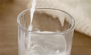 中老年奶粉行業市場調研 中老年奶粉功能化升級將成為大勢所趨