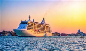 我國(guó)郵輪產(chǎn)業(yè)迎來(lái)新船型新品牌新融資 中國(guó)郵輪行業(yè)市場(chǎng)深度分析