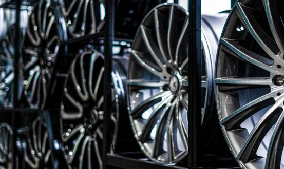 汽車(chē)輪轂行業(yè)市場(chǎng)現(xiàn)狀?  汽車(chē)輪轂未來(lái)市場(chǎng)規(guī)模預(yù)測(cè)