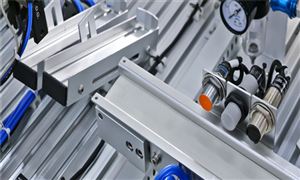 2023高端裝備制造行業(yè)現(xiàn)狀與市場發(fā)展前景趨勢分析