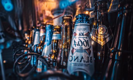 酒吧夜場(chǎng)行業(yè)市場(chǎng)調(diào)研與未來(lái)發(fā)展分析2023