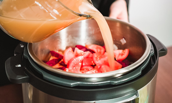 電壓力鍋行業市場份額 電壓力鍋行業供需形勢