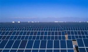 光伏出口新進展 全年規模超三千億 優勢全球領先 光伏設備行業市場全景調研與競爭格局分析報告