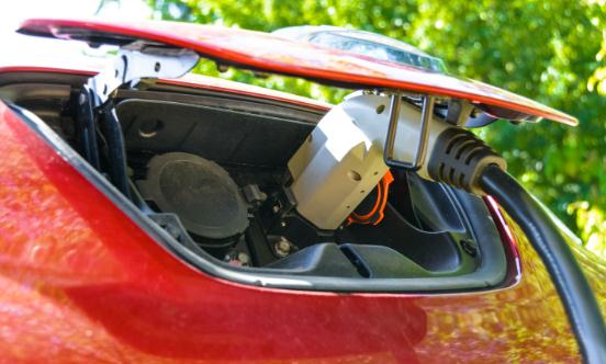 2023車載電源行業發展分析