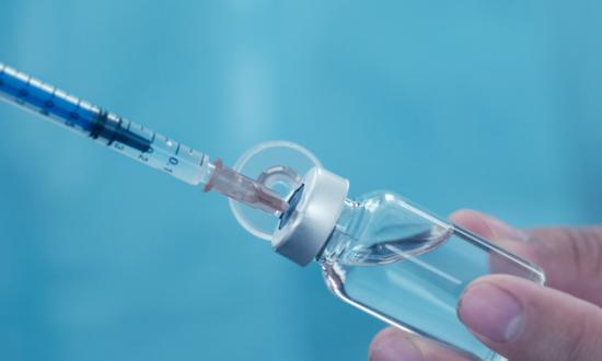 xbb疫苗什么時候打?針對老年人等重點人群 優先推薦含XBB變異株抗原成分的新冠疫苗