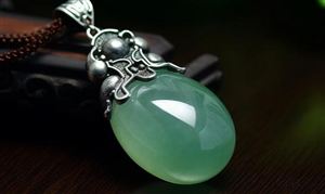 翡翠類直播銷售額一天能達(dá)6000多萬元！2023年中國翡翠行業(yè)市場發(fā)展現(xiàn)狀