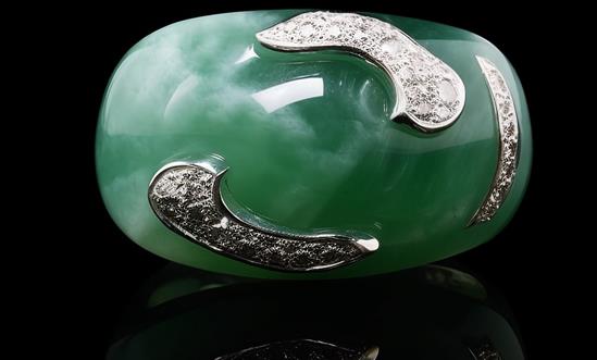 翡翠行業(yè)或?qū)⒂瓉硇碌陌l(fā)展機遇 中國翡翠行業(yè)市場消費前景分析