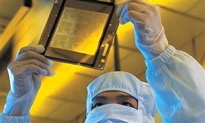 半導體巨頭密集布局3D堆疊技術 HBM受關注 半導體設備行業發展前景