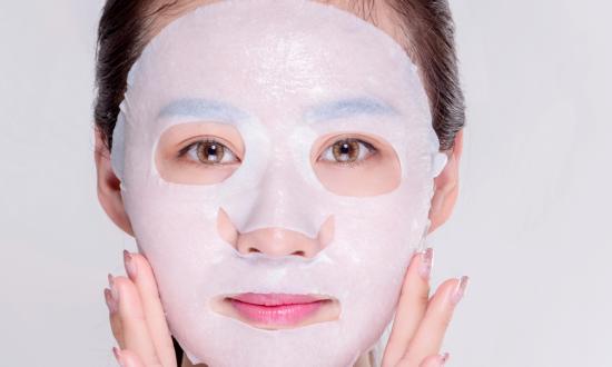 敷爾佳?三季度公司實現營業收入13.39億元?   國內面膜行業市場?分析