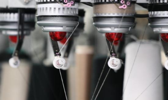 今年1—10月輕工業規模以上企業營業收入18萬億元