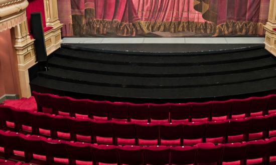 目前音樂劇產業中IP改編劇占到了相當大的比重