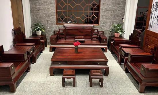 行業洞察2024：紅木家具產業轉型升級迫在眉睫