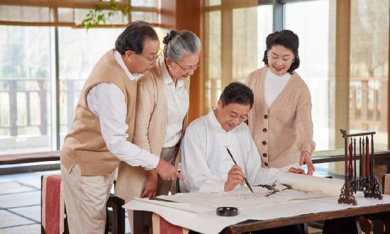 到2030年健康服務業總規模將達到16萬億 老年健康服務行業市場投資潛力分析