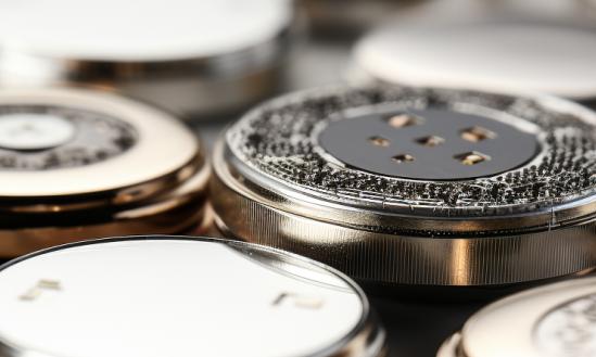 近年來全球紐扣電池行業發展呈現波動性  紐扣電池行業發展分析