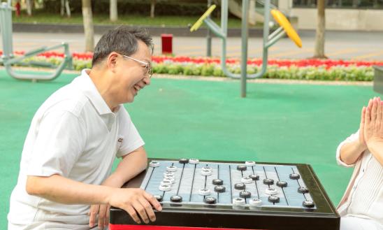 養老機構行業發展現狀：目前我國的養老模式結構為居家養老占市場份額96%  機構養老僅占1%