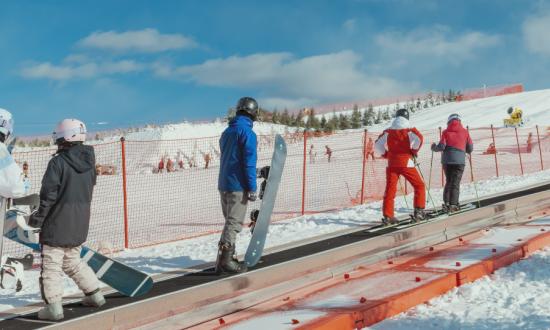 2024中國室內滑雪場市場深度分析：室內滑雪場近年來在國內快速發展?  