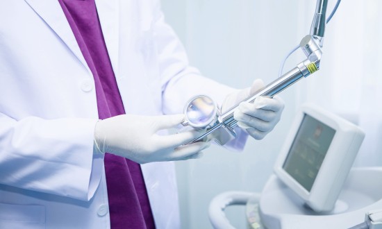 2024年中國電療器械行業產業鏈上下游結構及競爭格局分析