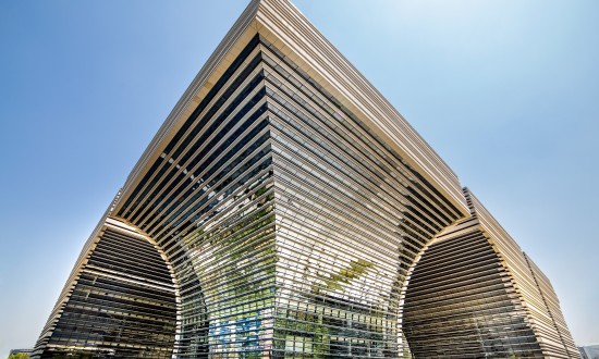 2024年中國綠色建筑行業產業鏈上下游結構及重點企業情況