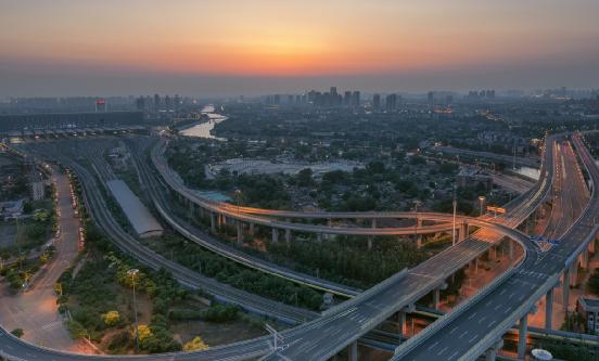 2024年城市軌道交通產(chǎn)業(yè)發(fā)展分析 2月全國城市軌道交通完成客運(yùn)量20.5億人次