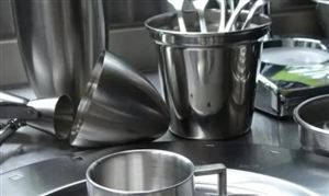 2024不銹鋼餐具行業發展分析報告：線上線下融合成為行業發展必然趨勢