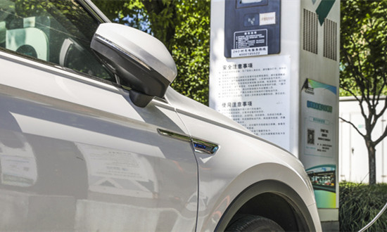 企業財報分析 小米集團2023年凈利大增126.3%，汽車業務投入67億元