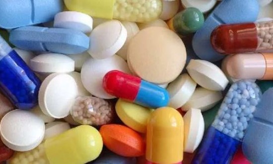 2024年中國抗感染藥物行業的產業鏈供需布局及市場發展現狀