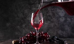 葡萄酒產業分析報告 中國葡萄酒產量、進口情況分析