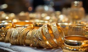 2024年黃金珠寶首飾行業(yè)深度分析及投資戰(zhàn)略研究 金價(jià)新低多個(gè)品牌降價(jià)打折 各國央行買買買