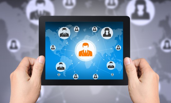 2024年人社信息化行業的產業鏈上下游結構及發展趨勢分析