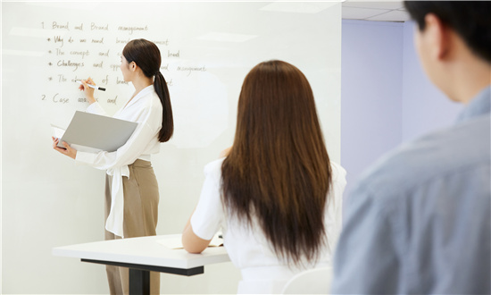 2024年職業教育行業市場發展現狀及未來發展前景趨勢分析