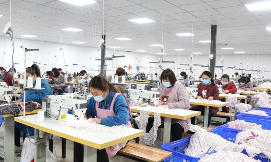 2024年服裝加工行業的市場發展現狀及投資風險分析