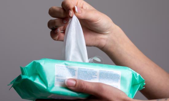 2023年中國濕紙巾行業發展現狀、競爭格局及未來發展趨勢與前景分析