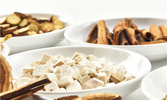 2024年中國茯苓市場驅動因素、茯苓主要細分市場及行業未來發展投資前景趨勢