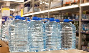 包裝飲用水同質(zhì)化競爭與水源地爭奪——智能生產(chǎn)與全產(chǎn)業(yè)鏈整合突圍路徑