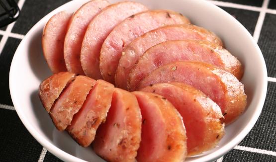 2025中國香腸行業(yè)：健康化浪潮下的千億賽道與產(chǎn)業(yè)進(jìn)化圖譜