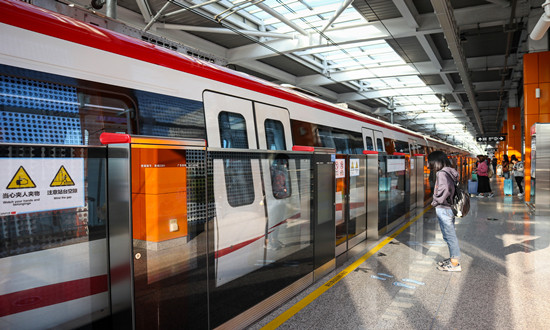 2025年中國隧道照明燈具行業發展現狀分析及未來趨勢與前景預測