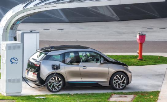 2025年電動車電池產(chǎn)業(yè)深度調(diào)研及未來發(fā)展現(xiàn)狀趨勢預(yù)測