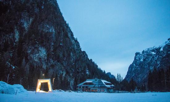 2025露營旅游項(xiàng)目可行性：政策紅利與消費(fèi)升級雙輪驅(qū)動